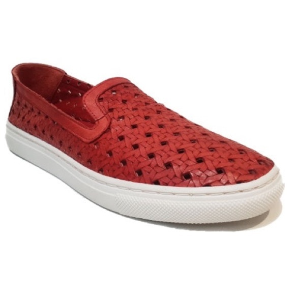 Red Mago Perforated Leather Slip On Walking Shoe Sneaker Size 8 - Picture 4 of 15